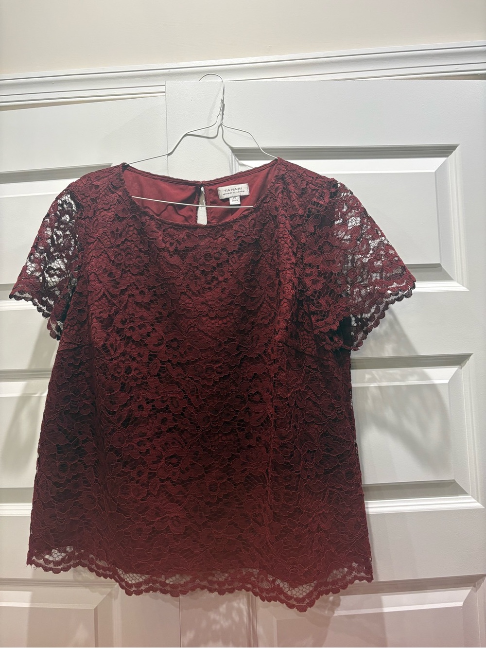Tahari Burgundy Lace Short Sleeve Blouse